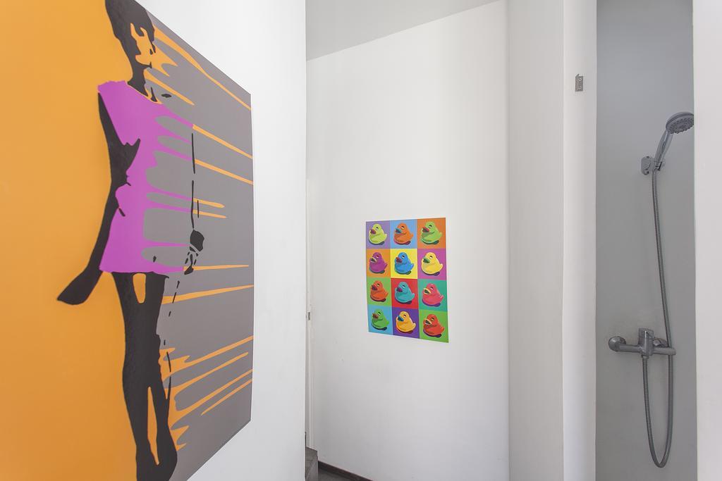5 Sins Chiado Hostel リスボン エクステリア 写真